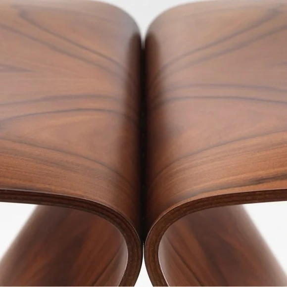 Butterfly Stool by Sori Yanagi for Vitra - Picture 3 of 10